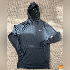 NWT Under Armour thin pullover. Heat gear.